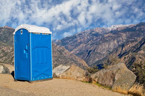 Portable Toilet Options We Offer in Albion, IL