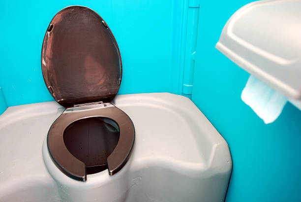 Best Portable restroom trailer rental  in Albion, IL